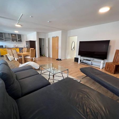 Suite 110Qm Nahe Rhein Крефельд Экстерьер фото